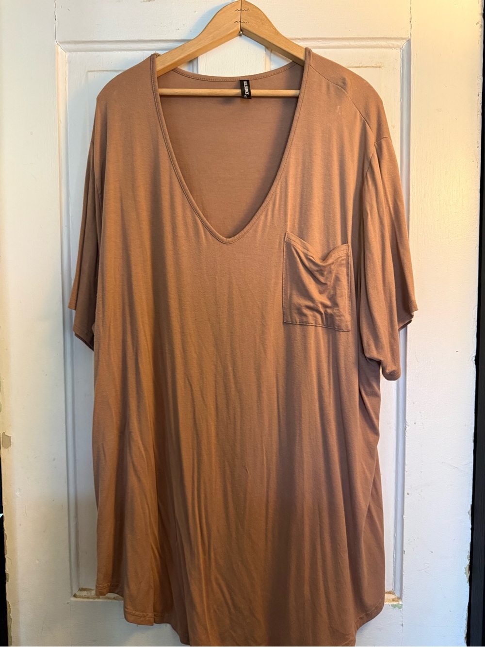 Women’s V-Neck Pocket T-Shirt in Light Brown